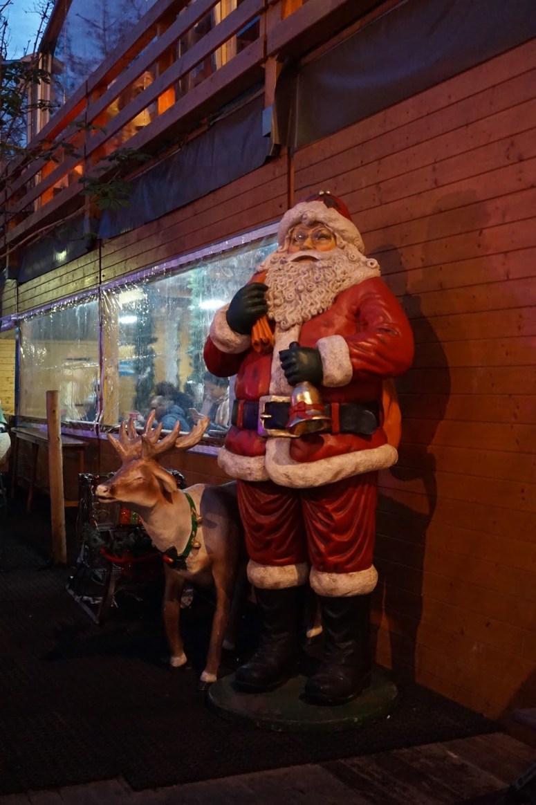 Things you can only do on Christmas&nbsp;!