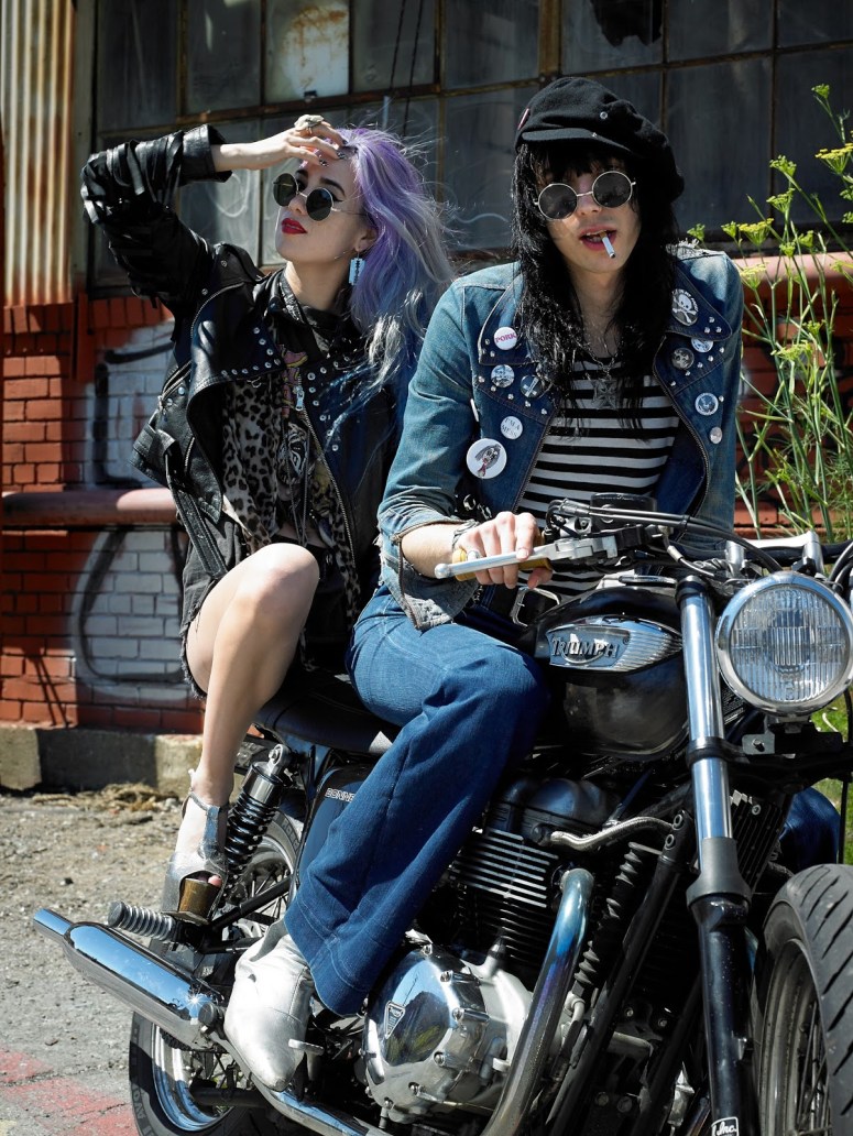 New music in the blonde moments&nbsp;magazine