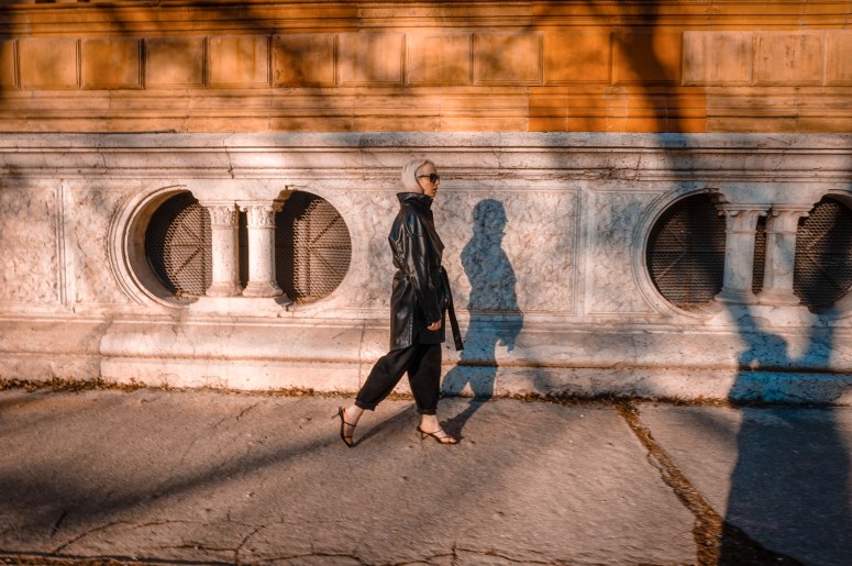 Jenny Burgartz wears all black in&nbsp;Milan