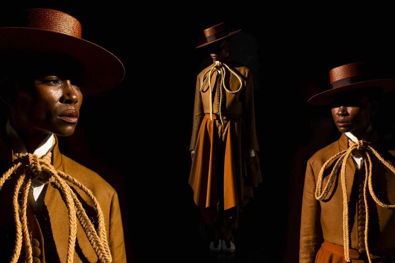 b8bbc8065faf519d30c6a3c51bf14bc996cc1d92f3d38389ddf45857f8cab36f