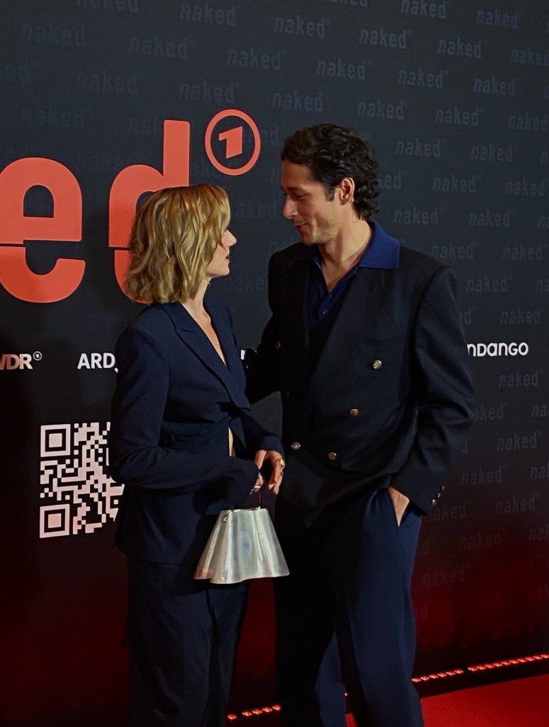 Großer Auftritt für „naked“ – Serienpremiere in&nbsp;Köln